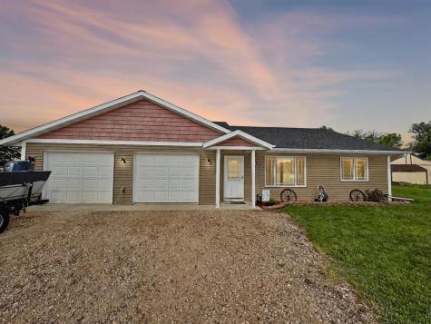 32406 Starland Shore Drive Dent MN 56528