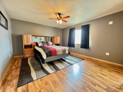 32406 Starland Shore Drive Dent MN 56528