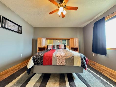 32406 Starland Shore Drive Dent MN 56528