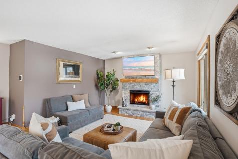 4136 Prairie Ridge Road Eagan MN 55123