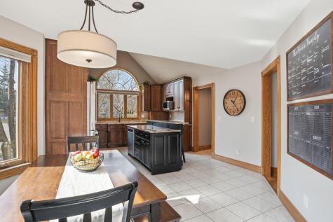 4136 Prairie Ridge Road Eagan MN 55123