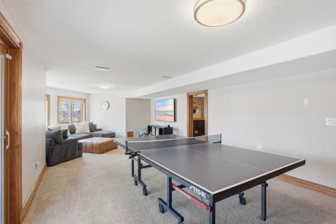 4136 Prairie Ridge Road Eagan MN 55123
