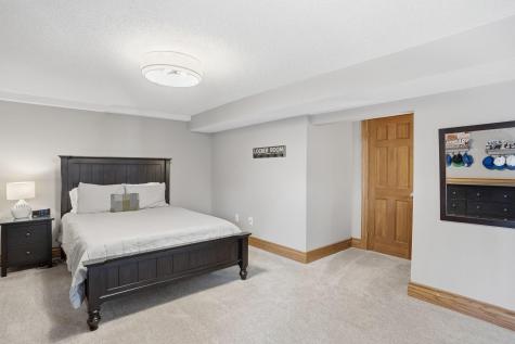 4136 Prairie Ridge Road Eagan MN 55123