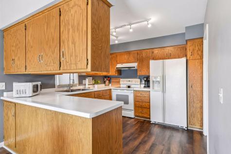 5542 Rowland Road Hopkins MN 55343
