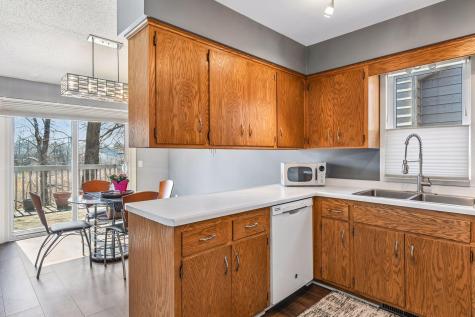 5542 Rowland Road Hopkins MN 55343
