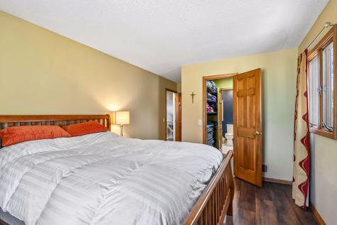 5542 Rowland Road Hopkins MN 55343