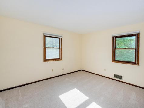 688 W Wentworth Avenue Mendota Heights MN 55118