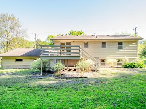 688 W Wentworth Avenue Mendota Heights MN 55118