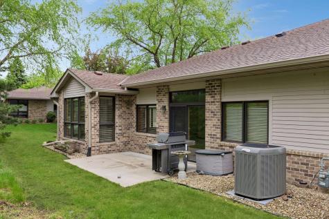 4143 Arbor Lane Eagan MN 55122