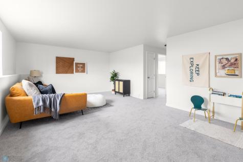2501 Fulton Loop S Fargo ND 58104