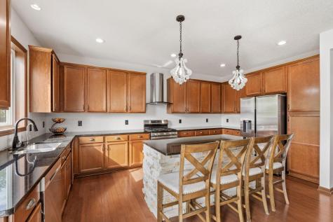 6284 Marlowe Avenue NE Albertville MN 55301