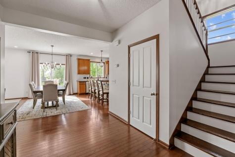 6284 Marlowe Avenue NE Albertville MN 55301