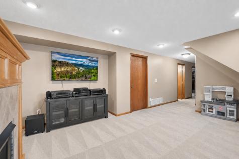 9115 Janero Avenue S Cottage Grove MN 55016