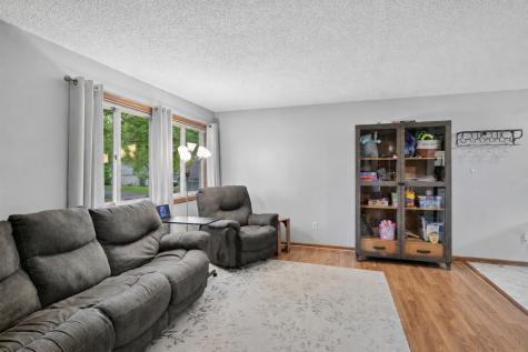 9115 Janero Avenue S Cottage Grove MN 55016