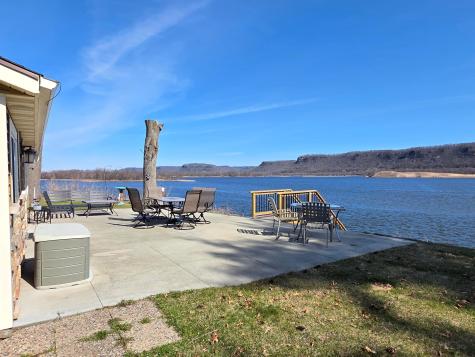 67480 County Road 76 Wabasha MN 55981