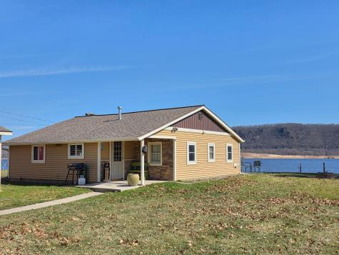 67480 County Road 76 Wabasha MN 55981