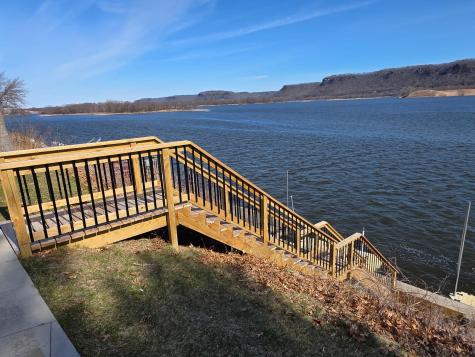 67480 County Road 76 Wabasha MN 55981