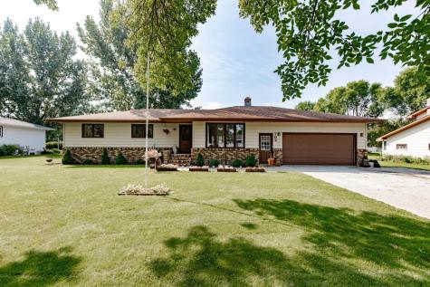 702 7th Avenue SE Barnesville MN 56514