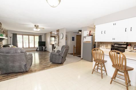 702 7th Avenue SE Barnesville MN 56514