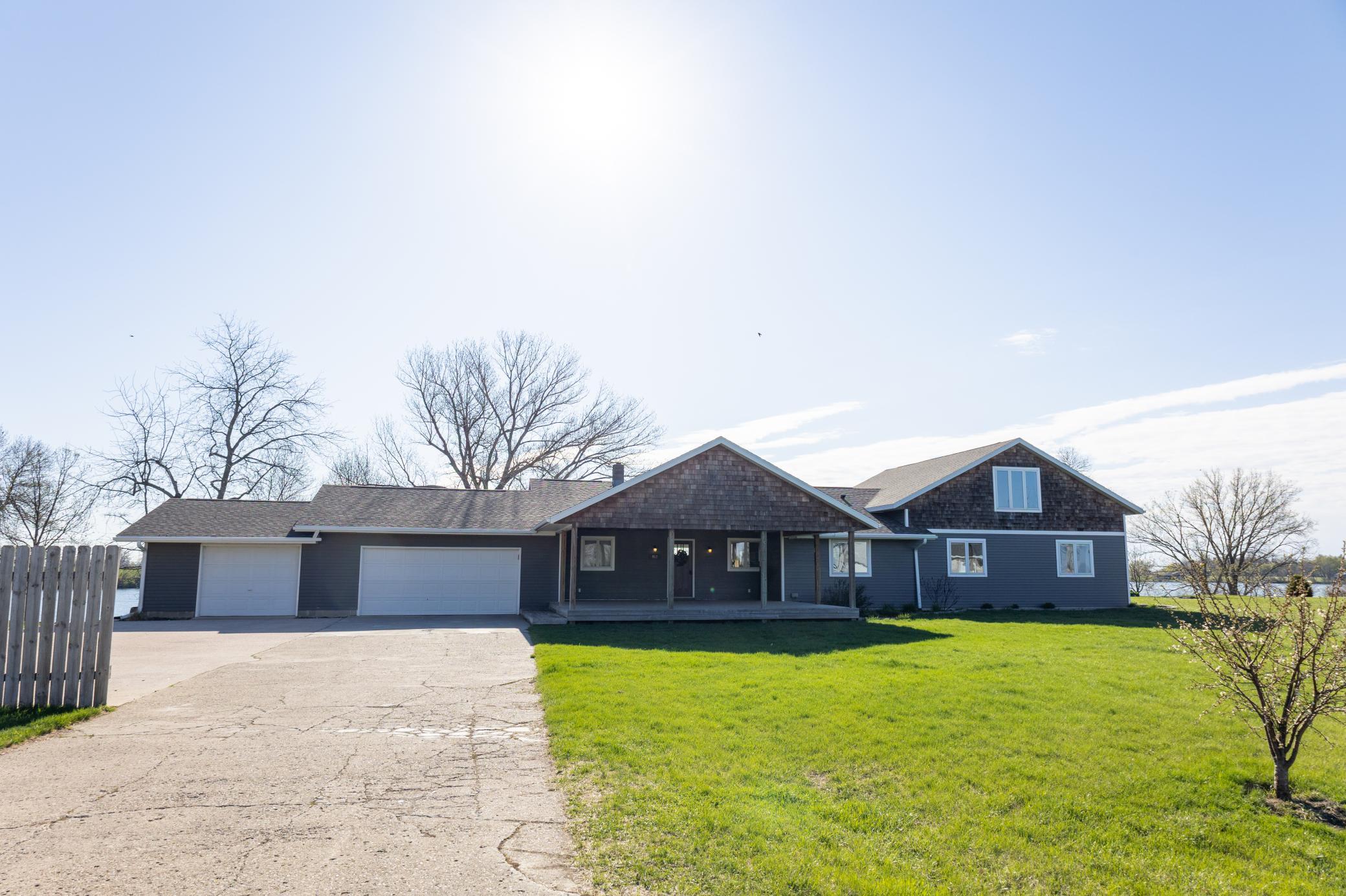 912 S Lafayette Avenue Fulda MN 56131