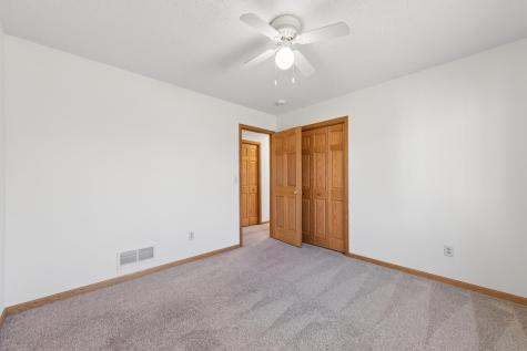 3877 Kennet Circle Eagan MN 55123