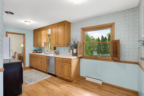 5009 Holiday Road Minnetonka MN 55345