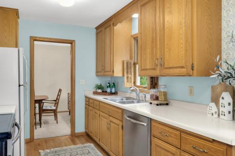 5009 Holiday Road Minnetonka MN 55345