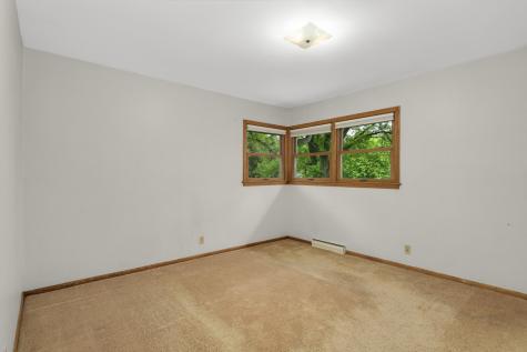 5009 Holiday Road Minnetonka MN 55345