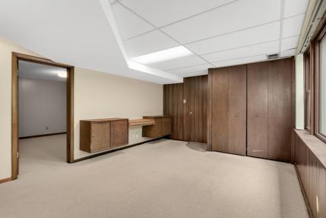 5009 Holiday Road Minnetonka MN 55345
