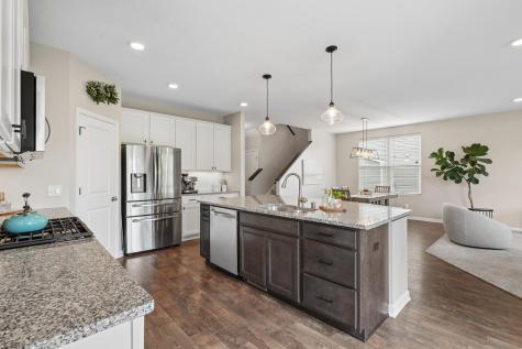 15643 Eddy Creek Way Apple Valley MN 55124