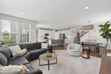 15643 Eddy Creek Way Apple Valley MN 55124