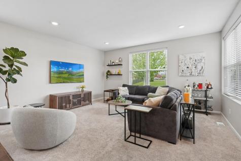 15643 Eddy Creek Way Apple Valley MN 55124