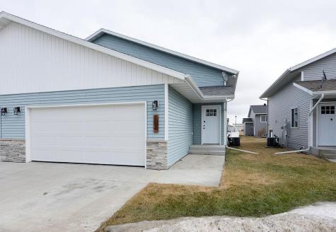 153 Pine Avenue Mapleton ND 58059