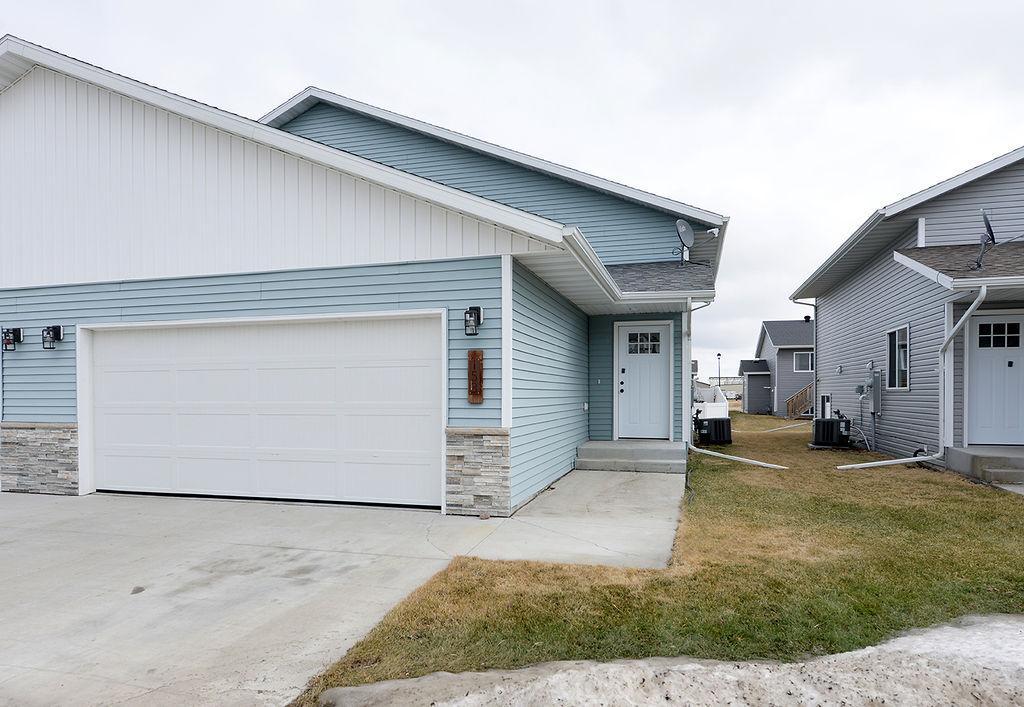 153 Pine Avenue Mapleton ND 58059
