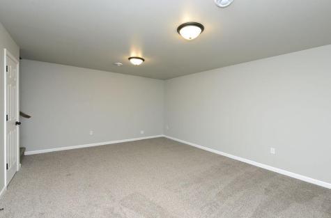153 Pine Avenue Mapleton ND 58059