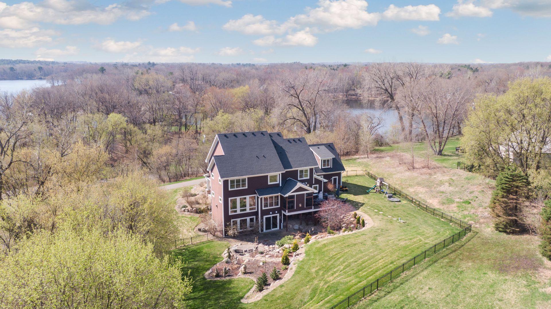 79 Apple Orchard Road Dellwood MN 55110