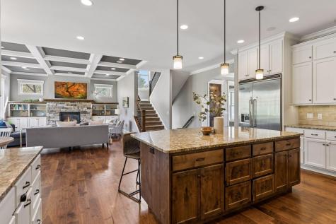79 Apple Orchard Road Dellwood MN 55110