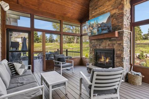 79 Apple Orchard Road Dellwood MN 55110