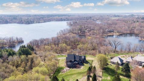 79 Apple Orchard Road Dellwood MN 55110