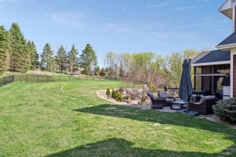 79 Apple Orchard Road Dellwood MN 55110