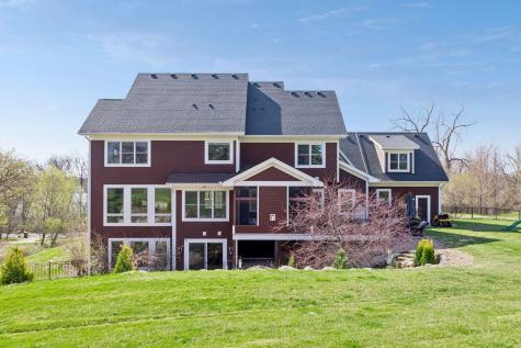 79 Apple Orchard Road Dellwood MN 55110