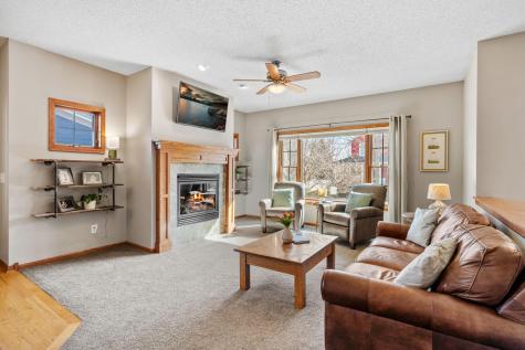 11614 Laketowne View Albertville MN 55301