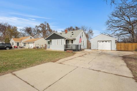 4755 Dominick Drive Minnetonka MN 55343