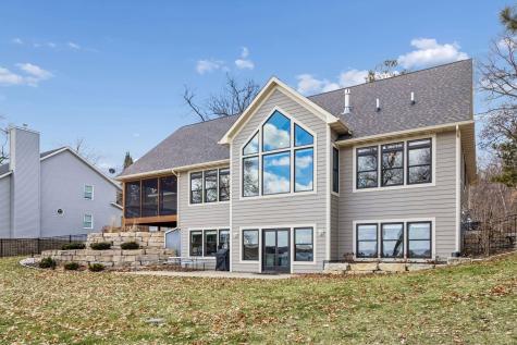 34 206th Street New Richmond WI 54017