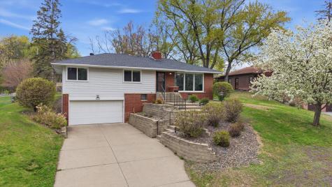 6316 40th Avenue N Crystal MN 55427