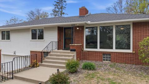 6316 40th Avenue N Crystal MN 55427