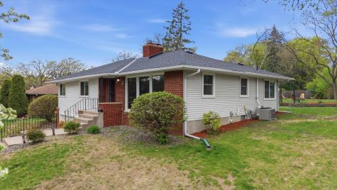 6316 40th Avenue N Crystal MN 55427