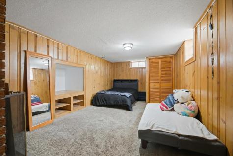 6316 40th Avenue N Crystal MN 55427