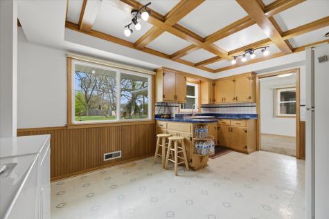 6316 40th Avenue N Crystal MN 55427