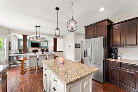 20693 Frost Court Lakeville MN 55044